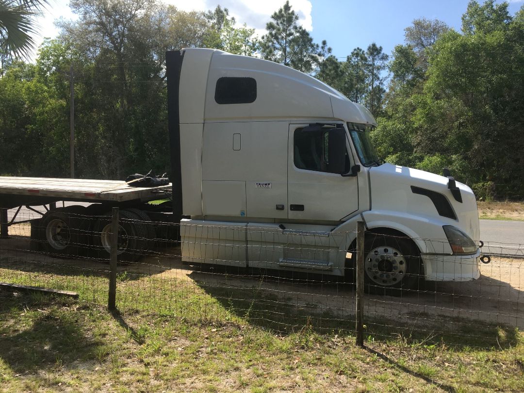 2013 VOLVO VNL 64T670 - Image 4